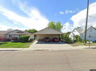 1858 & 1860 W Idaho Ave, Ontario, OR 97914