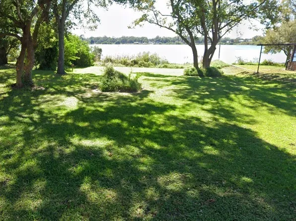 Lake Blue Dr, Winter Haven, FL 33881