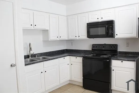 1234 S 14th Ave #2 — Photo 2