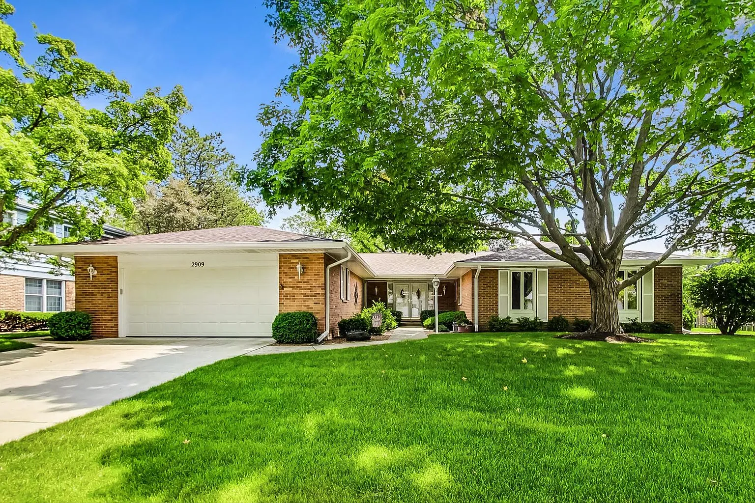 2909 Floral Dr photo 1