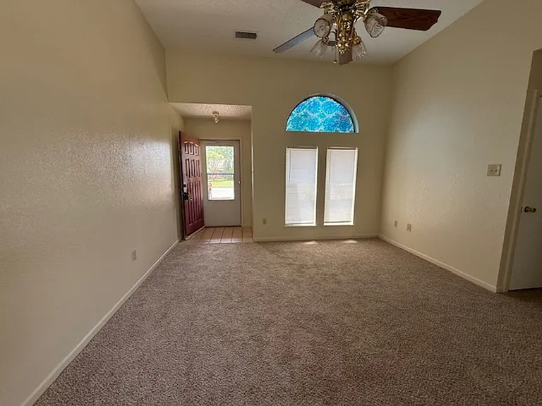 757 Alisons Way — Photo 3