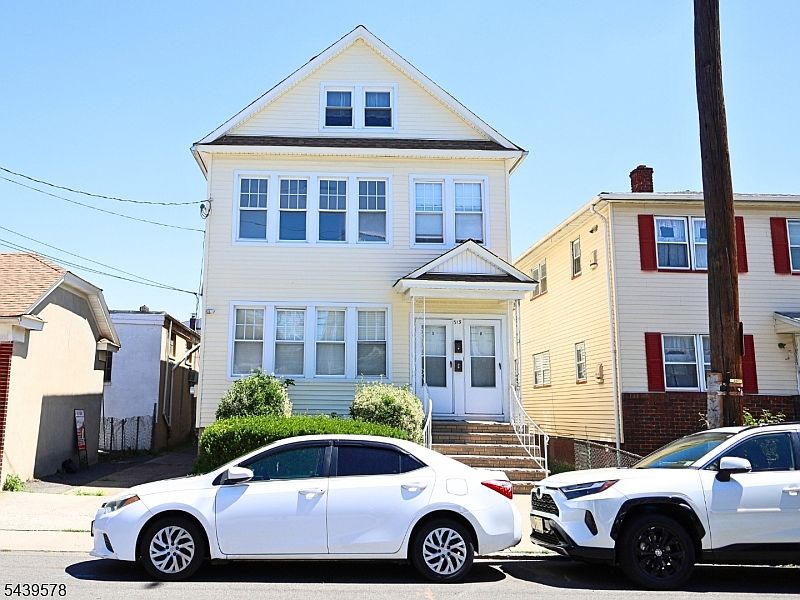 1st image of 313 Ashton Ave