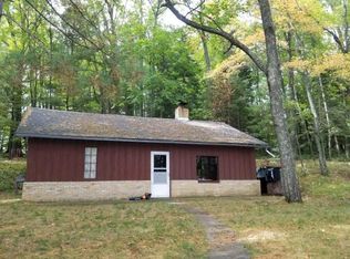 8835 Art Thompson Rd, Harshaw, WI 54529