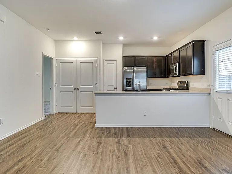 355 Geode Gln — Photo 5