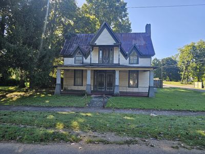 102 Cowan St W, Cowan, TN, 37318