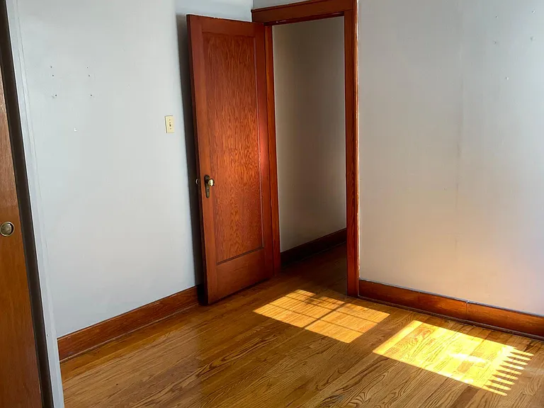 29 Hillcrest Ave — Photo 10