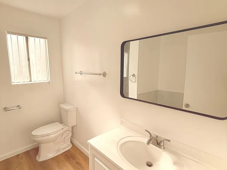 1211 N Ogden Dr — Photo 16