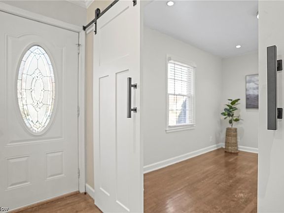 5th image of 807 Kennebec Ave