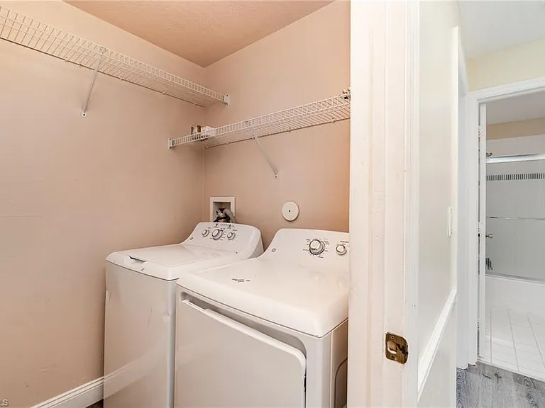 2408 Millcreek Ln #104 — Photo 19