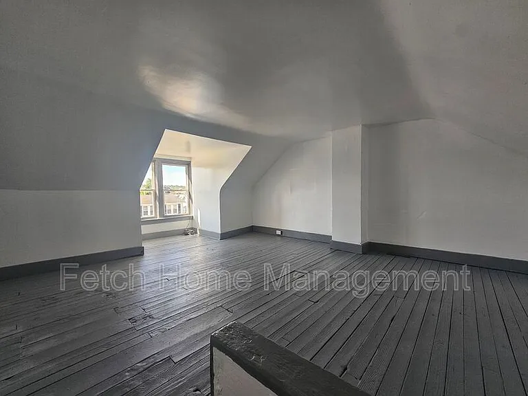 909 E Princess St — Photo 21