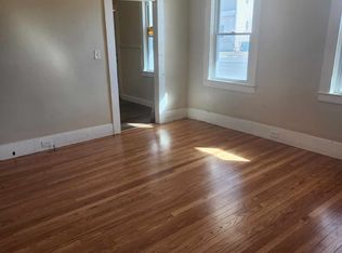 23 Pleasant St, Southbridge, MA 01550