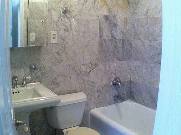 4th image of 166 2nd Ave APT 7D