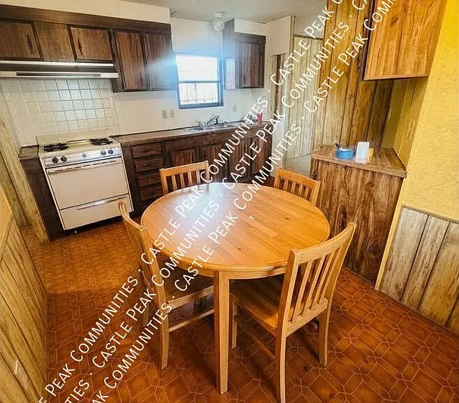 605 N 20th St #36 — Photo 1