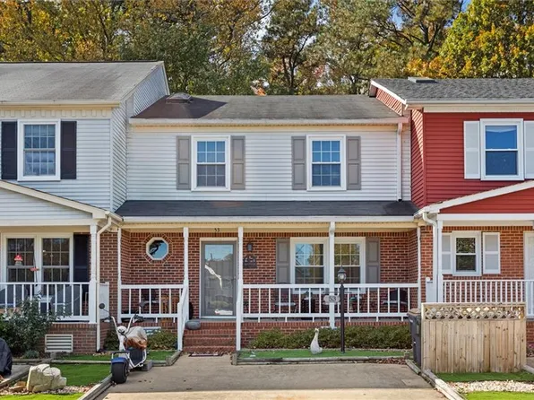 53 S Valasia Rd, Poquoson, VA 23662