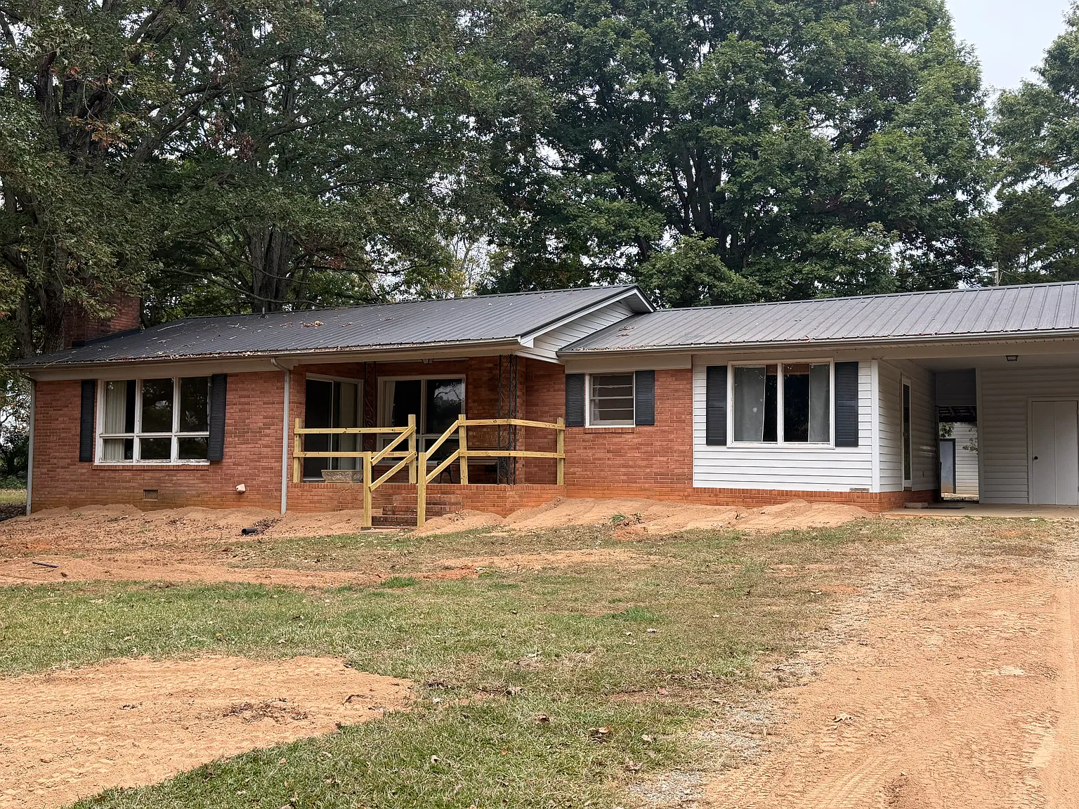 3 bed, 1560 sqft, $1,150 — Photo 1