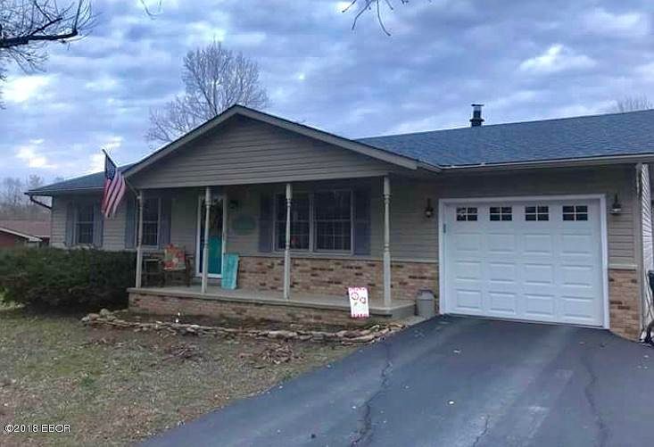 1st image of 204 Woodriver Dr