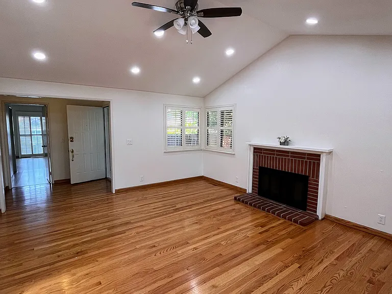 3120 Silbury Ct — Photo 7
