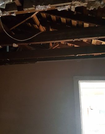 4th image of 1112 E Maddox Ave