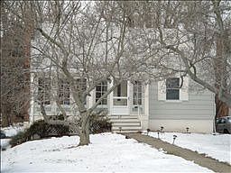 5th image of 26 Derwent Ave