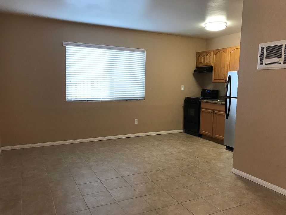 2nd image of 2954-2944 F St #44-07