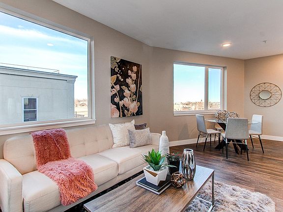 4th image of 2729 W 28th Ave #415