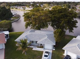 5805 NW 72nd Ave, Fort Lauderdale, FL 33321