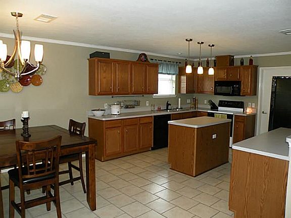 5th image of 235 Lake Wichita Dr