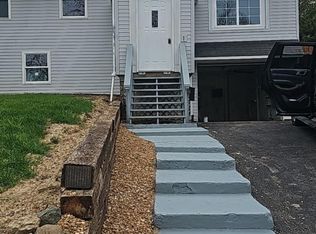 2305 W Cushing St, Decatur, IL 62526