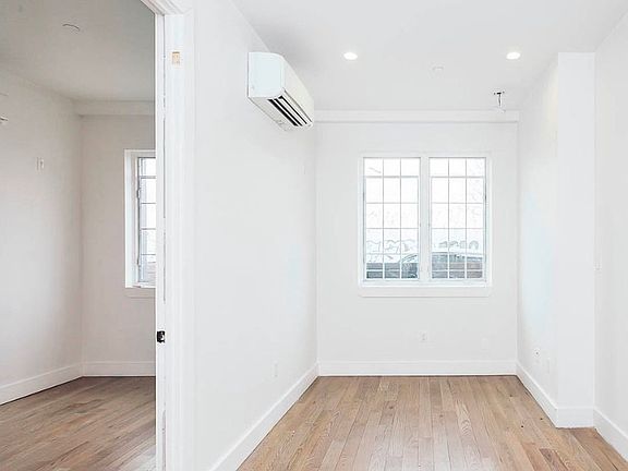 2nd image of 1540 Putnam Ave #1F