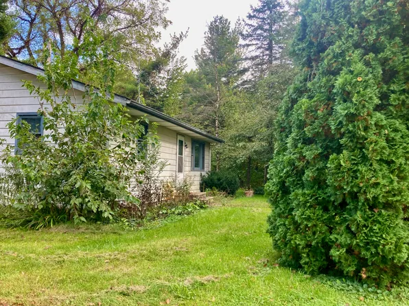 4205 E Scholl Rd, Rolling Prairie, IN 46371
