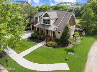 925 Wildcat Run Dr, Loudon, TN 37774