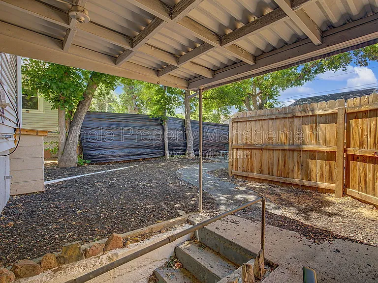 4205 S Lincoln St — Photo 22