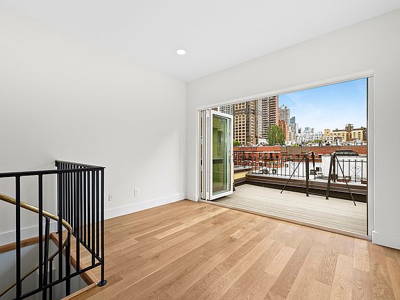 5th image of 421 E 81st St #5RW