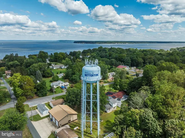 1st Ave, Betterton, MD 21610