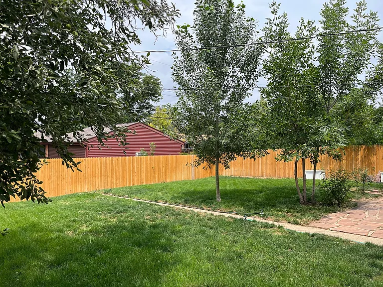 8521 Crescent Dr — Photo 25