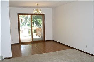 3rd image of 4941 N 114th St