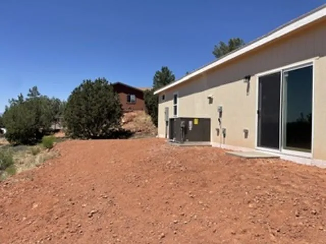 15 Sunset Hills Dr #201 — Photo 5