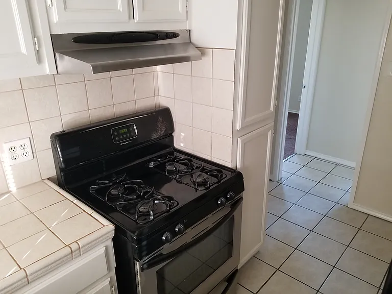 2106 Cabrillo Ave #2106 — Photo 12