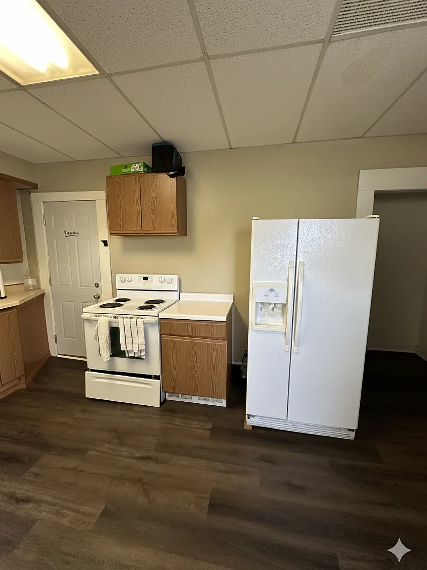 3 bed, 1.0 bath, 1100 sqft, $795 — Photo 3