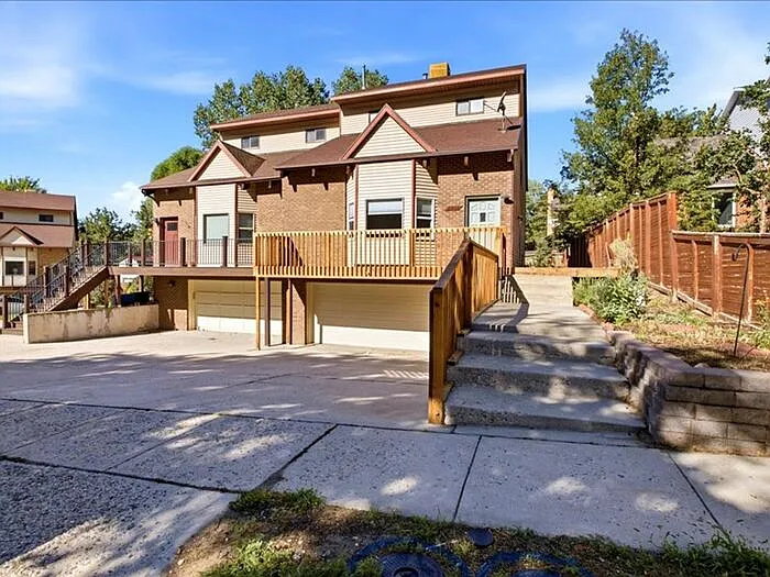 8004 S Sunnyoak Cir
