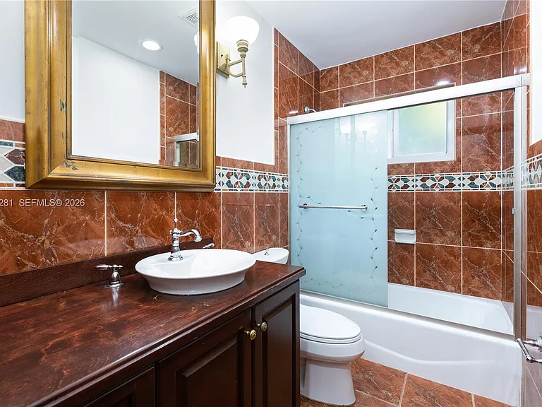 5770 SW 55th St — Photo 31