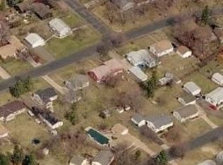 2223 Brookview Dr, Brooklyn Center, MN 55430