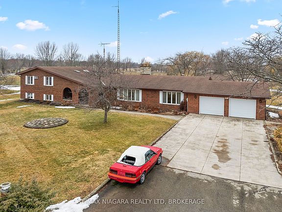 4th image of 11292 Golf Course Rd