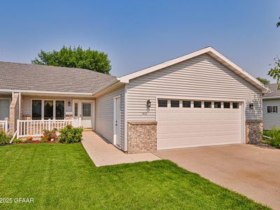 410 Crestwood Ct SE, East Grand Forks, MN, 56721