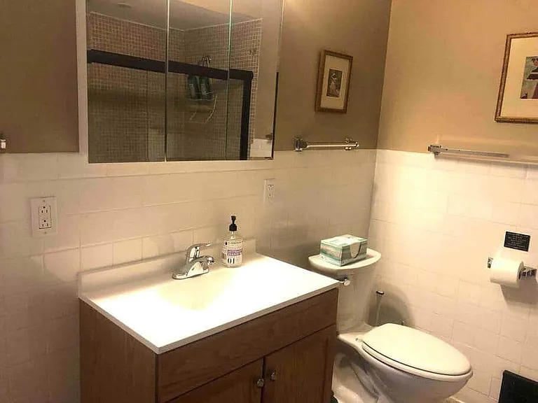 402 Poplar St #1 — Photo 7