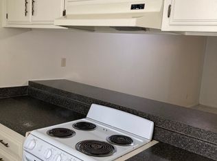 4317 Lsla Verde St #B, Bakersfield, CA 93301