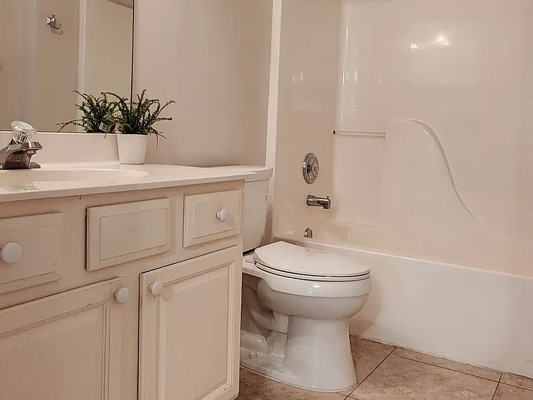 355 Gardners Cir — Photo 7