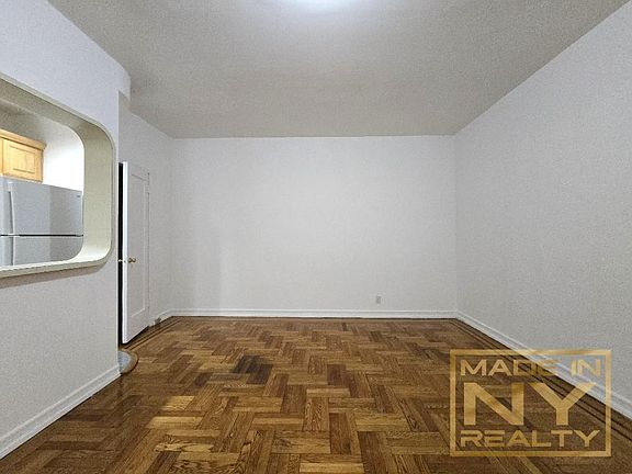 4th image of 43-30 46th St #F2