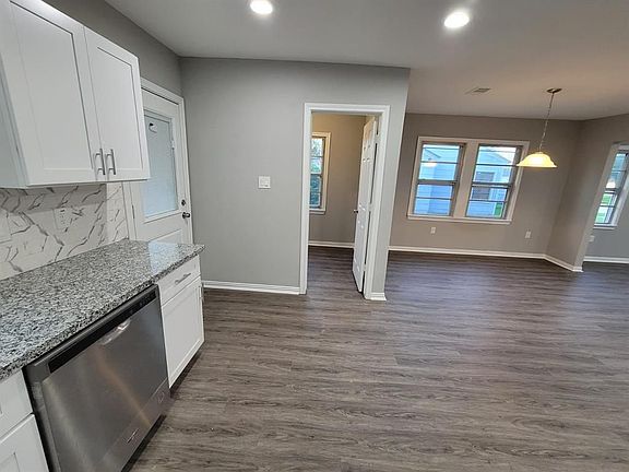 5th image of 1605 Florida St