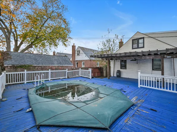 180-14 69th Avenue image 19 of 22